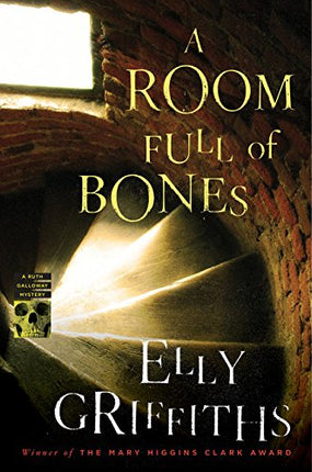 A Room Full of Bones (Ruth Galloway)