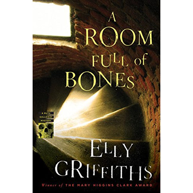 A Room Full of Bones (Ruth Galloway)