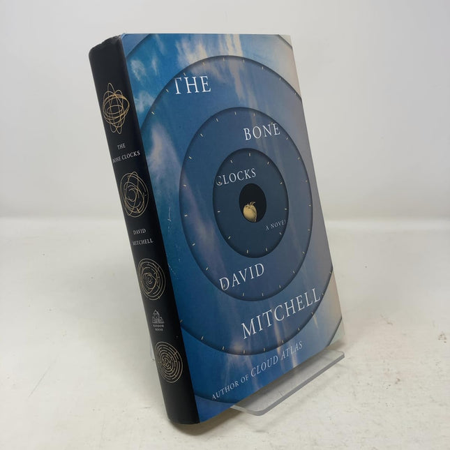 The Bone Clocks: A Novel