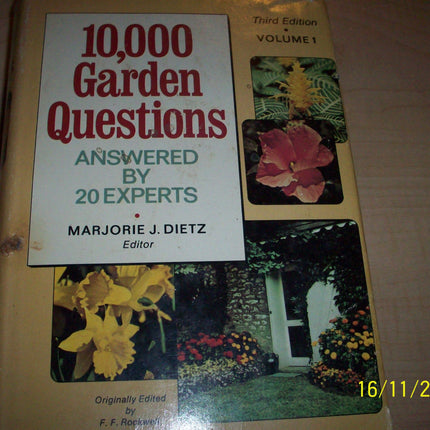 10,000 Garden Questions