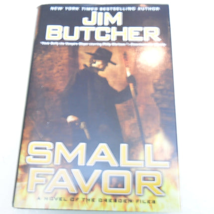 Small Favor (The Dresden Files, Book 10)