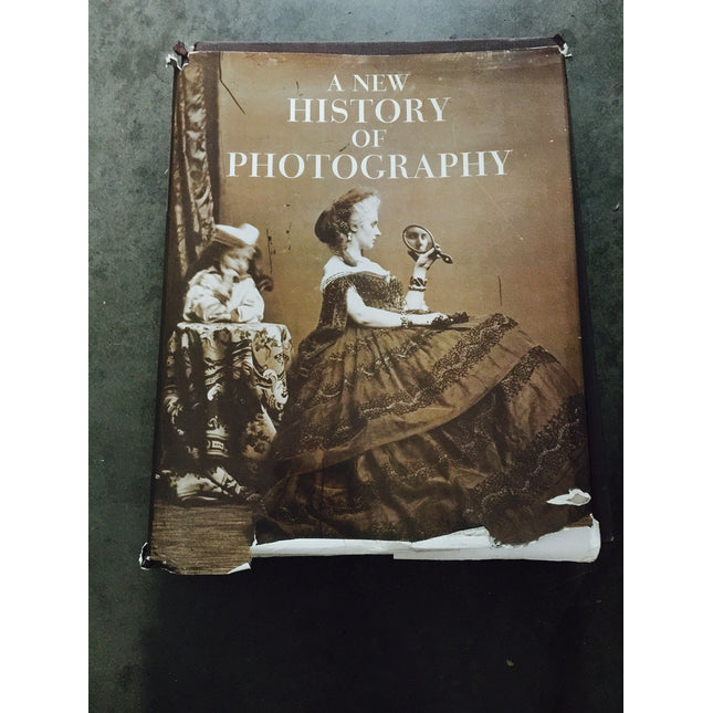 A New History of Photography