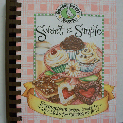 Sweet & Simple Cookbook (Everyday Cookbook Collection)